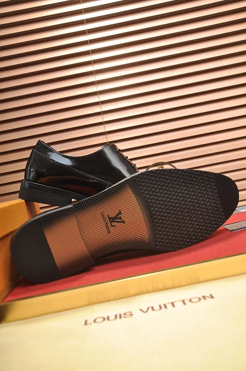 Men's shoes💰460💶【LOUIS VUITTON】(sheepskin lining) new cowhide LV formal shoes🎩🎩❗️🆘made one to one at the counter🎩original quality, imported cowhide upper➕full sheepskin lining➕original rubber outsole, {high quality visible}👣Size: 38-45 (45 custom-made)